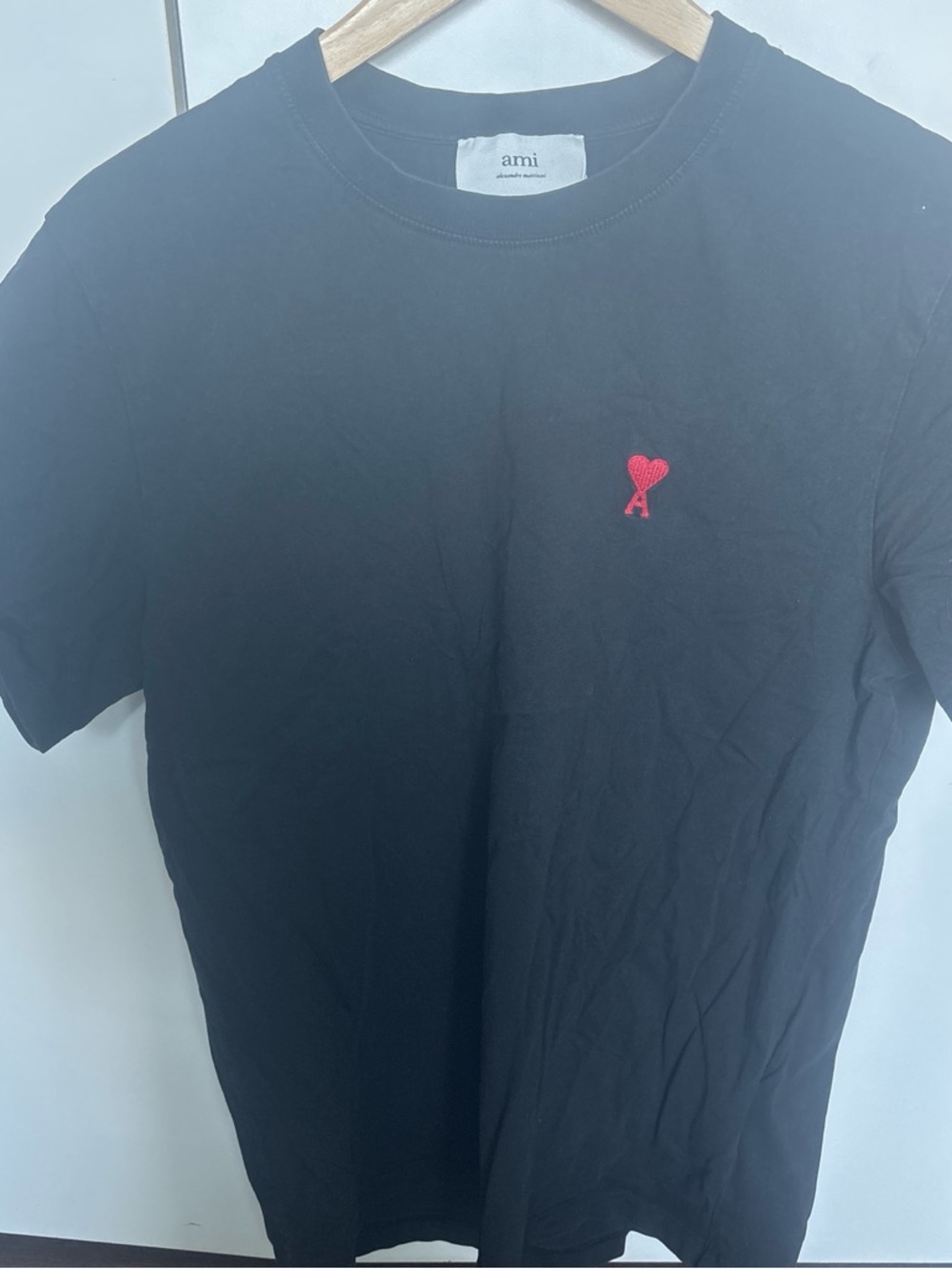 Ami Black Short Sleeve Crewneck T-Shirt with Red Heart Logo